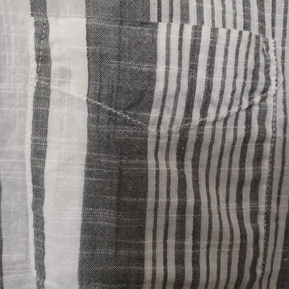 CALVIN KLEIN WOMEN'S COTTON SHEER STRIPED ROUND NECK BUTTON UP SHIRT - Picture 9 of 13